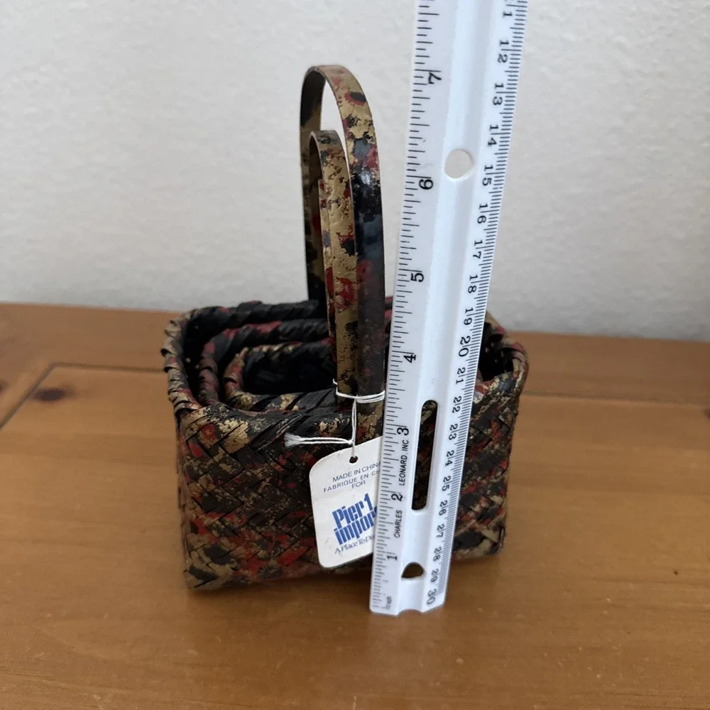 Set 3 Pier 1 Imports Mini Stackable Baskets With Handles